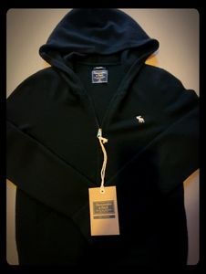 Abercrombie & Fitch Sweater
